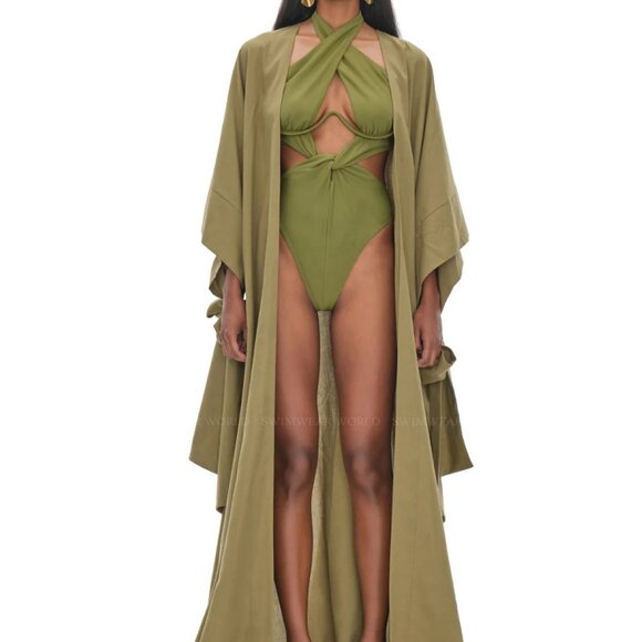 Andrea Iyamah Gamba Robe - Picture 3 of 5